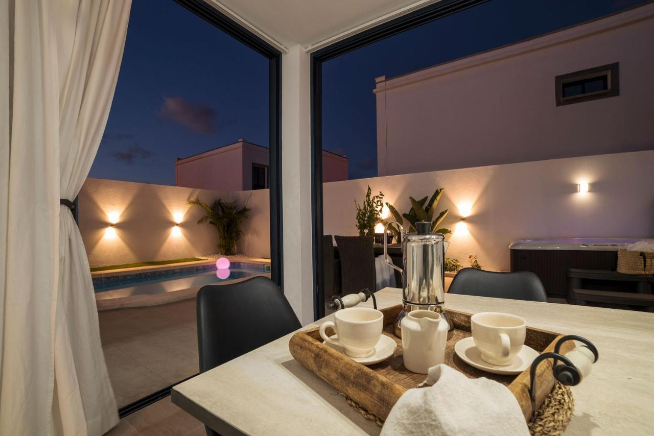 Villa palmera jacuzzi Yaiza  Exterior foto